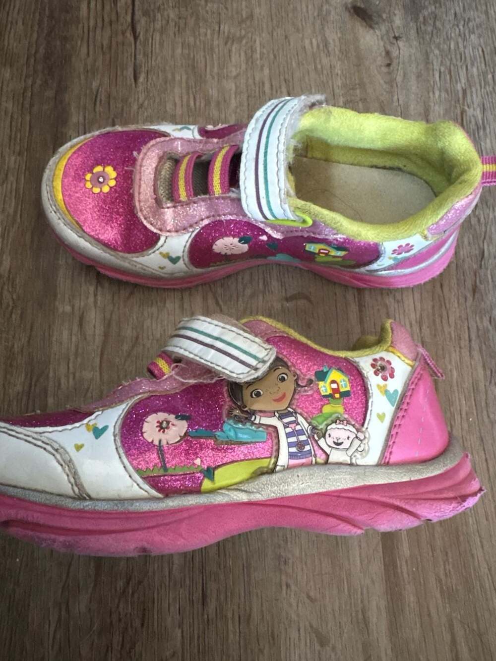 Vintage Disney Doc McStuffins Toddler Girls Athletic Sneakers - Picture 2 of 5